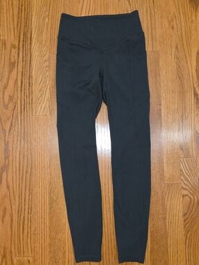 Gilly Hicks leggings, sz S